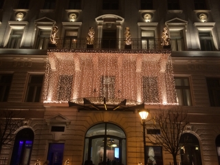 LED záves, teplá biela 2m x 1,5m (456 LED)